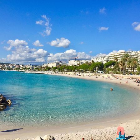 Cannes croisette Extérieur photo